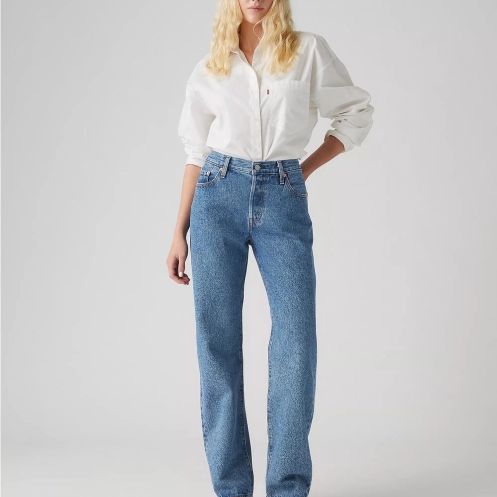 Levi's 501 Women's Straight Leg Blue Jeans 29x32